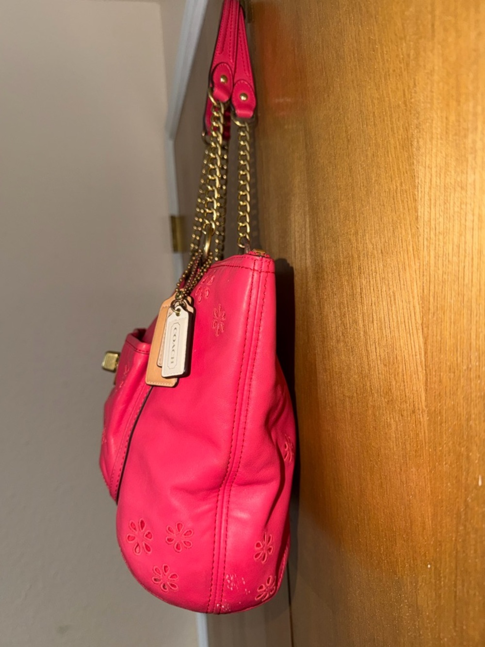 Coach Pink Leather Floral Perforated Chain Shoulder Bag Turnlock - Style 23842 - Picture 15 of 16